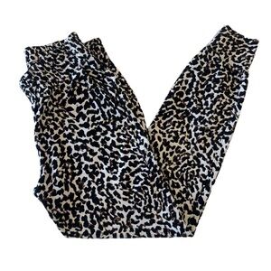 CAbi Pivot Spotted Jogger 5680 XS